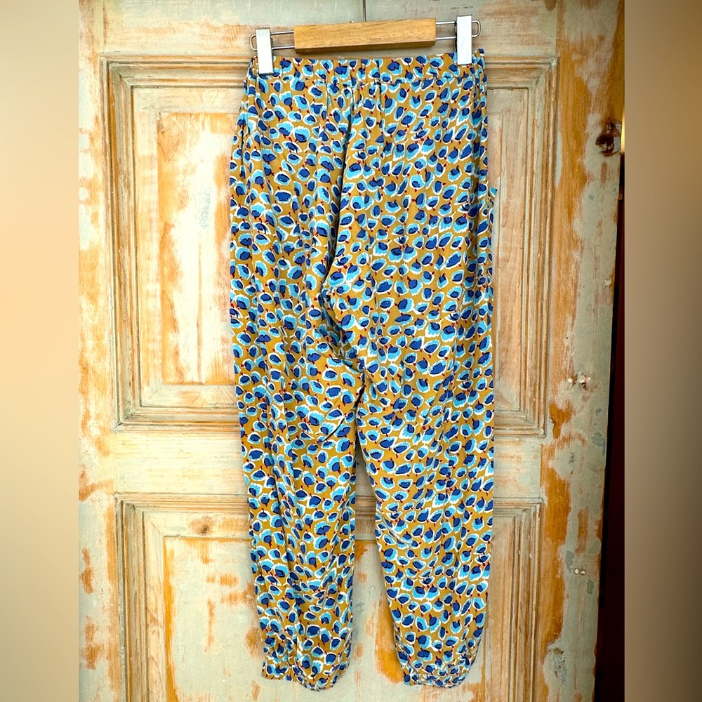 Mister Zimi loose & flowy elastic waistband harem pants. Size S - M. EUC - Picture 2 of 8
